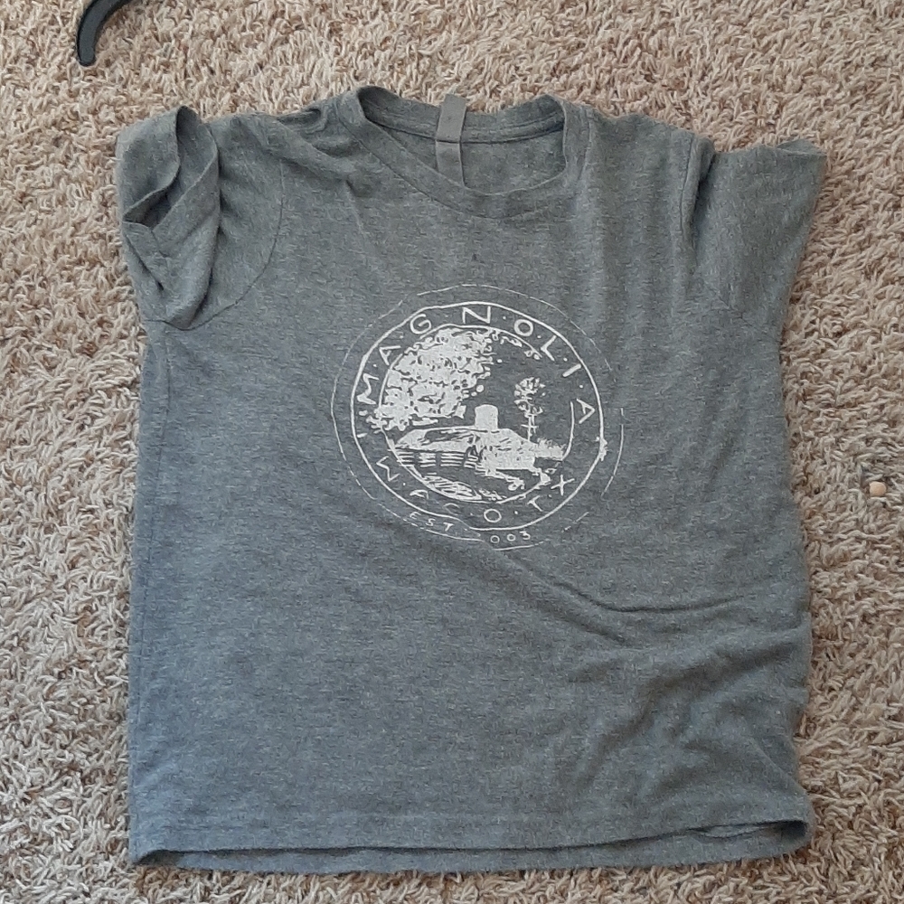 Magnolia shirt